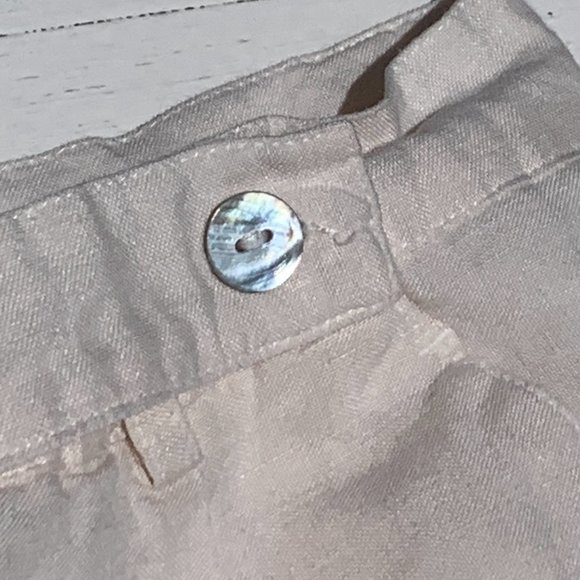 Women's Pants - Picture 4 of 7